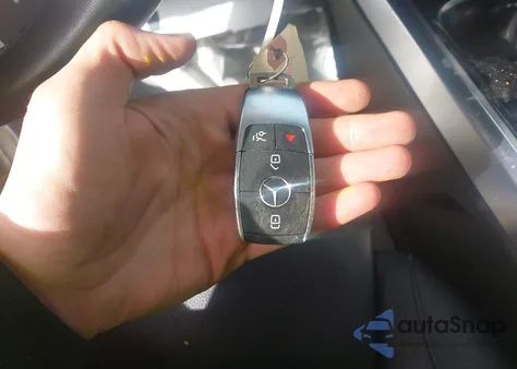 2021 Mercedes-Benz Glb 250 4Matic from USA, damaged, VIN W1N4M4HB5MW108161